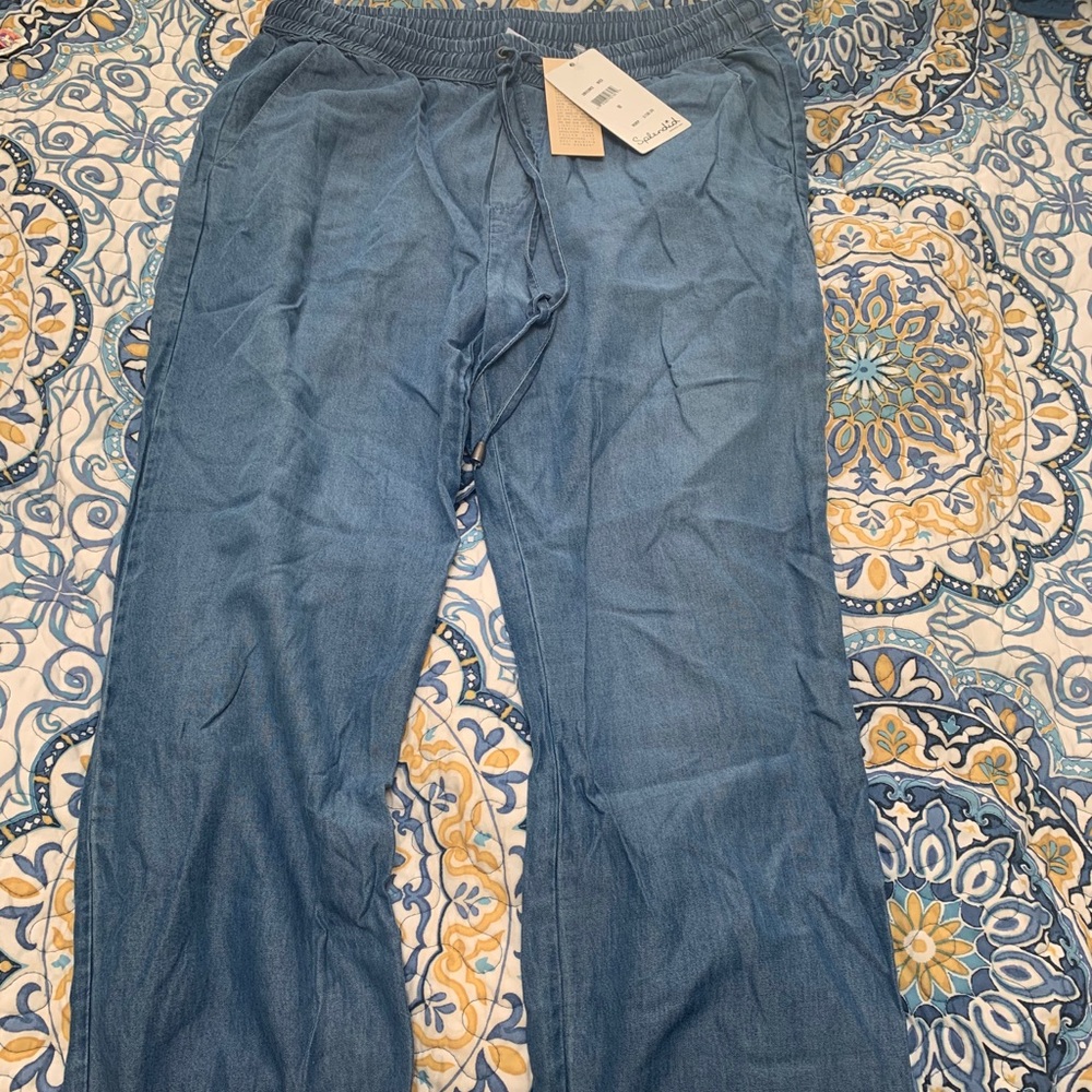 NWT Splendid lightweight cuffed jeans